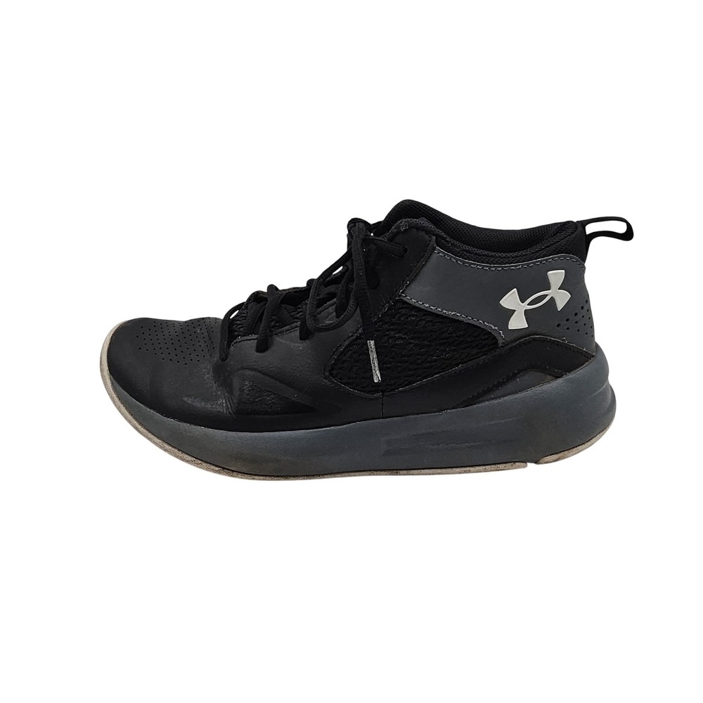 Under Armour Basketball Shoes Mens Size 9.5 Black Mid Top Sneakers 3023949-001